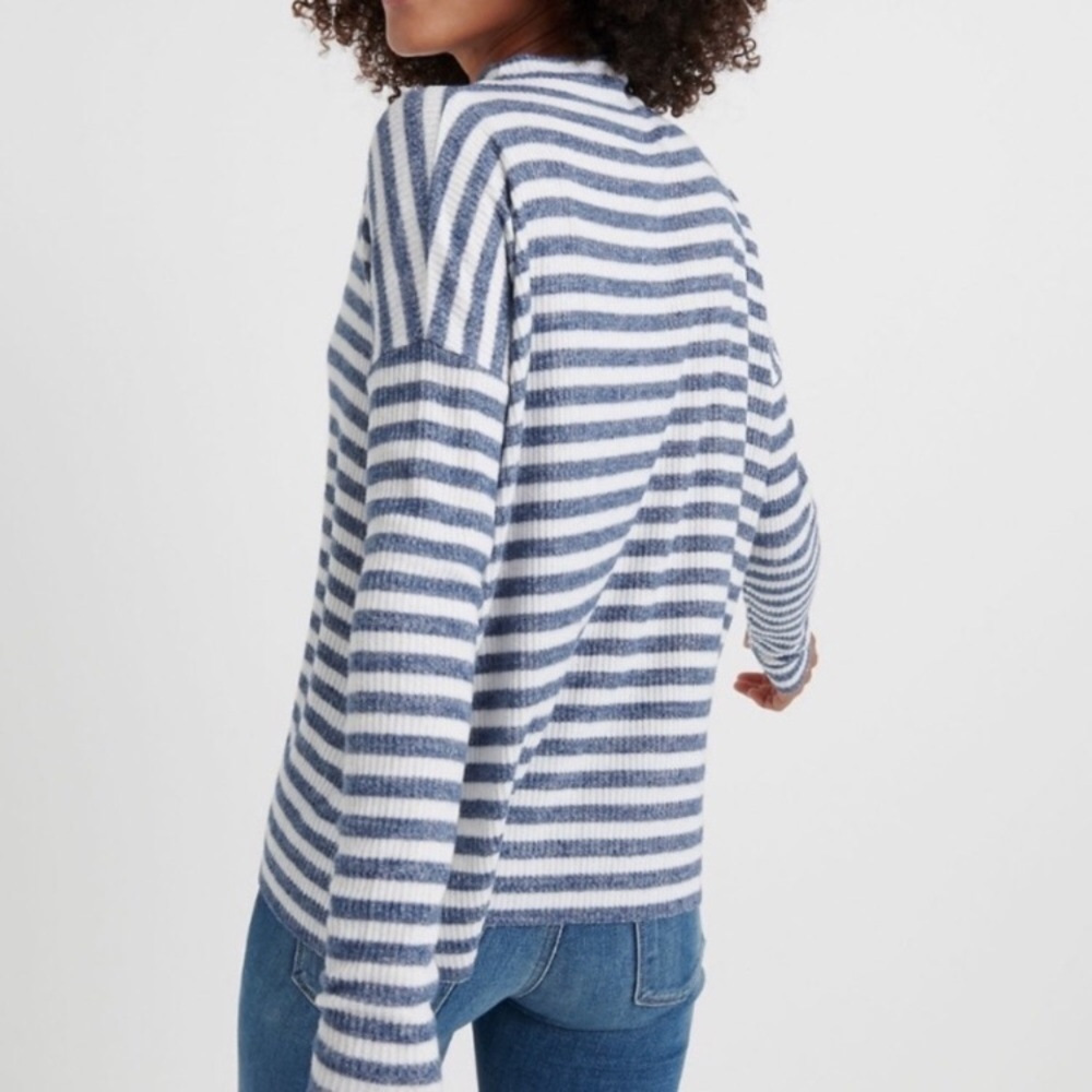 ⭐️Final sale!  NWT 🍀Lucky brand top
